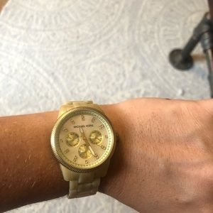 Pearl face Michael Kors gold watch